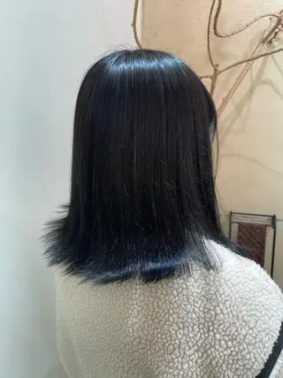 ミディアム カラー 塩谷 雪花のヘアスタイル