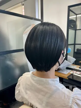 ショート えぞう さおりのヘアスタイル