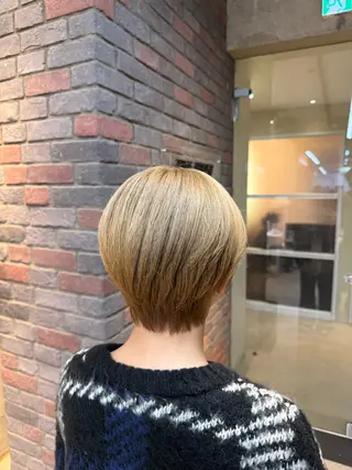 ショート カラー 吉川 慶斗のヘアスタイル
