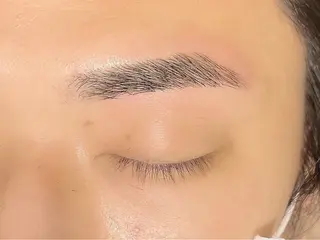 アイブロウ 須藤 菜々の眉毛・アイブロウイメージ