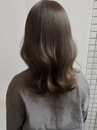 ミディアム カラー Large 都筑雅人のヘアスタイル