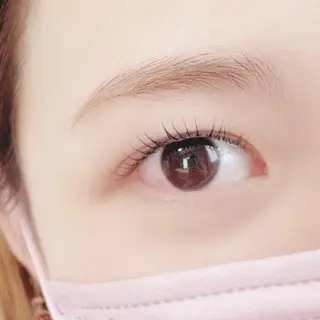 マツエク・マツパ ベルアイラッシュ所属・eyelash. manaの眉毛・アイブロウイメージ