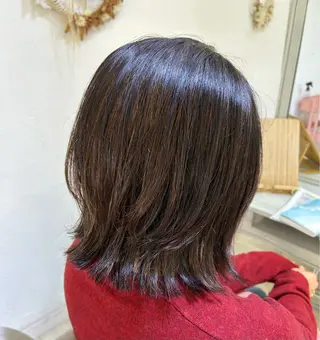 ミディアム amiu 森本千晴のヘアスタイル