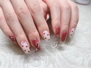 ネイル 芦辺 香奈のネイルデザイン