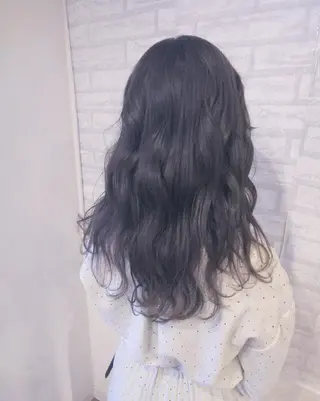 セミロング カラー JIL BLAN 京都所属・RU RIのヘアスタイル