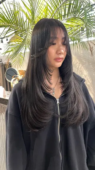 ロング Merlyosaka 早川未来のヘアスタイル