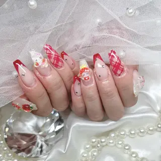 ミディアム Ange Nailistのネイルデザイン