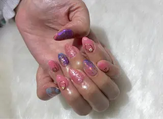 ネイル Amber21.所属・Nagahama Akariのネイルデザイン