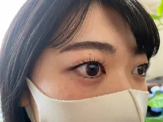 マツエク・マツパ プライベートサロン TESeRA所属・IMAI MEGUMIの眉毛・アイブロウイメージ