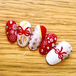 ネイル 名倉 なな子のネイルデザイン