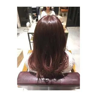 ミディアム セミロング ロング カラー パーマ アオガミ （前髪顔周りカット）のヘアスタイル