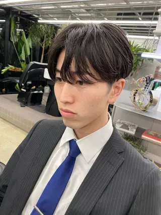 ショート メンズ ダブルカラー/ ケアブリーチ/クニトのヘアスタイル