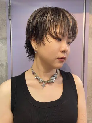 ショート ハイトーン/ブリーチ /ウルフ⛓️MAKIのヘアスタイル
