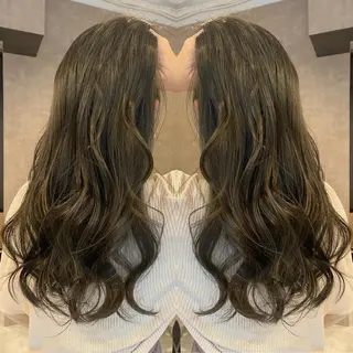 ロング カラー tocca 💜石田愛結💜のヘアスタイル