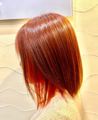 ショート カラー ヤマグチ リョウのヘアスタイル