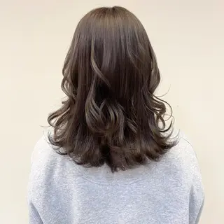 ロング カラー 夏井 沙織のヘアスタイル