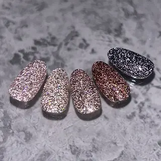 ネイル 極楽 鳥花のネイルデザイン