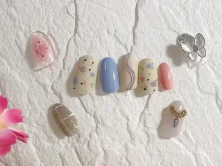 ネイル Verest 西荻窪のネイルデザイン