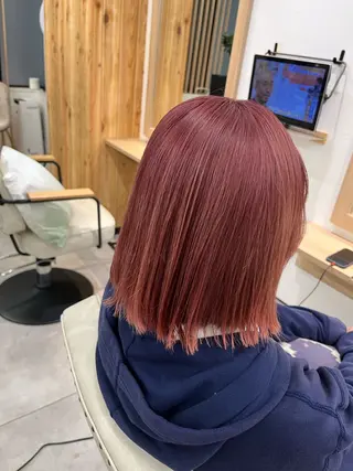 カラー ブリーチ/ハイトーン ボブ🐥HIYORIのヘアスタイル