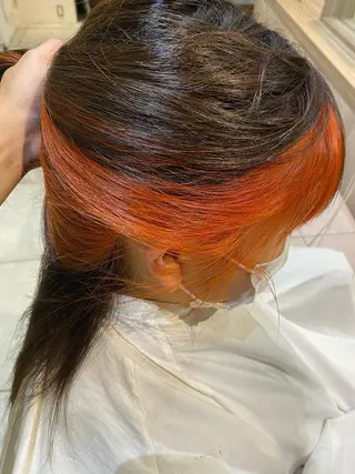 セミロング カラー 川越 輝梨奈のヘアスタイル