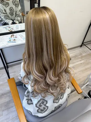 シールエクステ専門サロンSHOWROOM所属・シールエクステ専門店 🦋YAYOI🦋のヘアスタイル