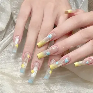 ネイル 小島 阿佑美のネイルデザイン