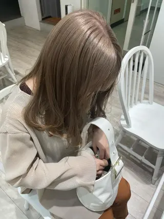 セミロング カラー miyu /大阪美容室のヘアスタイル