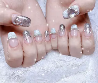 ネイル FLARE NAIL フレアネイルのネイルデザイン
