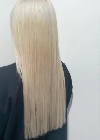 ロング もにか🌞原宿/渋谷 🌝ブリーチカラーのヘアスタイル