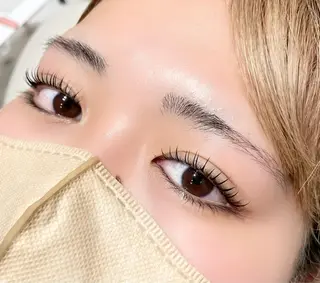 マツエク・マツパ TIARA所属・TIARA ティアラのマツエク・マツパデザイン