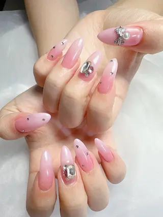 ネイル うにゃねいる🌷 Mayaのネイルデザイン