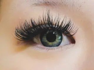 マツエク・マツパ リナ アメ村のマツエク・マツパデザイン