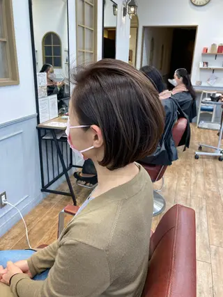 ショート カラー 菅原 綾のヘアスタイル