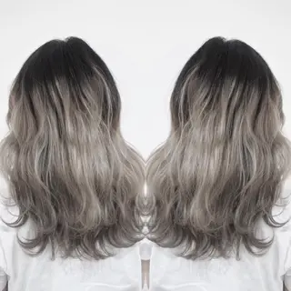 セミロング カラー M IIのヘアスタイル