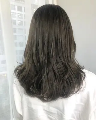 セミロング カラー 【arc】Ruri コテ巻き風パーマのヘアスタイル