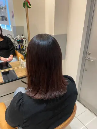 セミロング 🪸暖色艶カラー/ shiori🫧のヘアスタイル