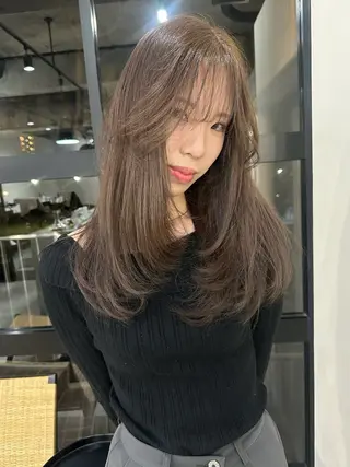 ロング LA KING KYOTO所属・ブリーチカラー yuraraのヘアスタイル