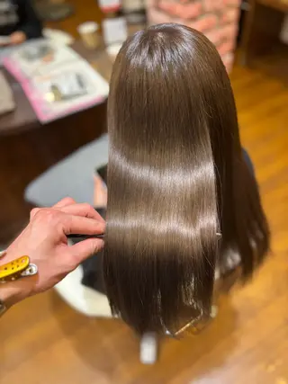 カラー ビーズ緑店所属・片桐 巧貴のヘアスタイル