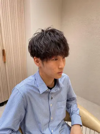 ミディアム メンズ 大人メンズパーマ メンズ特化　萱原大幹のヘアスタイル