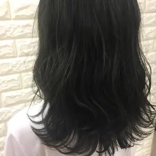 ロング カラー 似合わせ.ﾍｱｾｯﾄ 得意🌹井上美沙のヘアスタイル