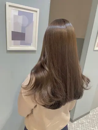 ロング 女性スタイリスト専門サロン Zina 天神西通り所属・艶髪韓国ヘア MANAMI🎀のヘアスタイル