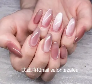 ネイル R inのネイルデザイン