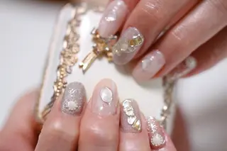 ネイル ママリンド　志村坂上店所属・しみ えんのネイルデザイン