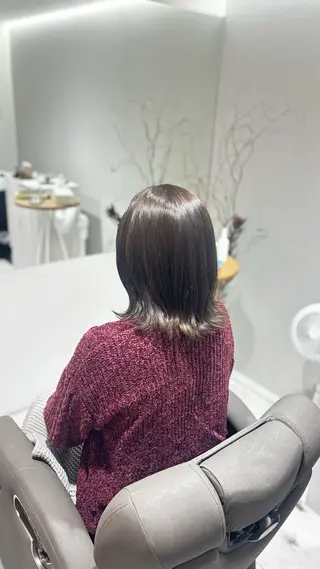 ミディアム 白土 さくらのヘアスタイル