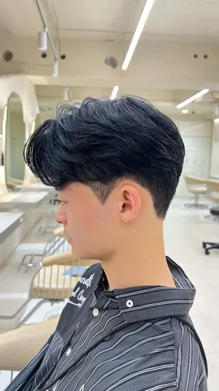 メンズ 横浜/ショート/ レイヤーカットのヘアスタイル