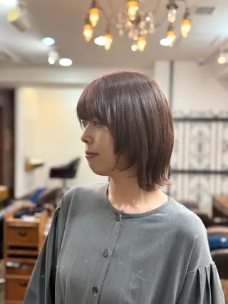 ミディアム ︎︎☁ティセラ︎︎☁ カット+カラー🩵のヘアスタイル