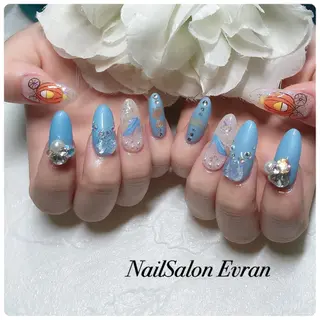 ネイル Nail salon Evranのネイルデザイン