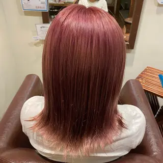 ミディアム 水谷 菜央のヘアスタイル