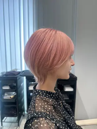 ショート レイヤー小顔ショート 吉田ジョウのヘアスタイル