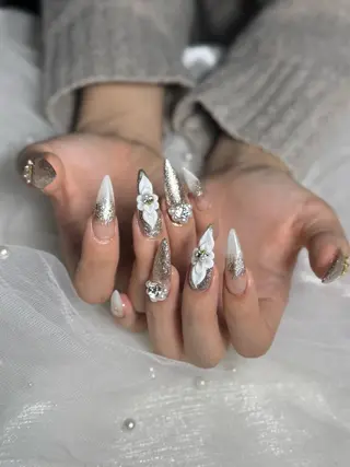 ネイル 山崎 成美のネイルデザイン